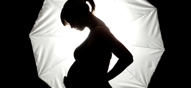 Hospital Less Safe Than Home for Childbirth: Study